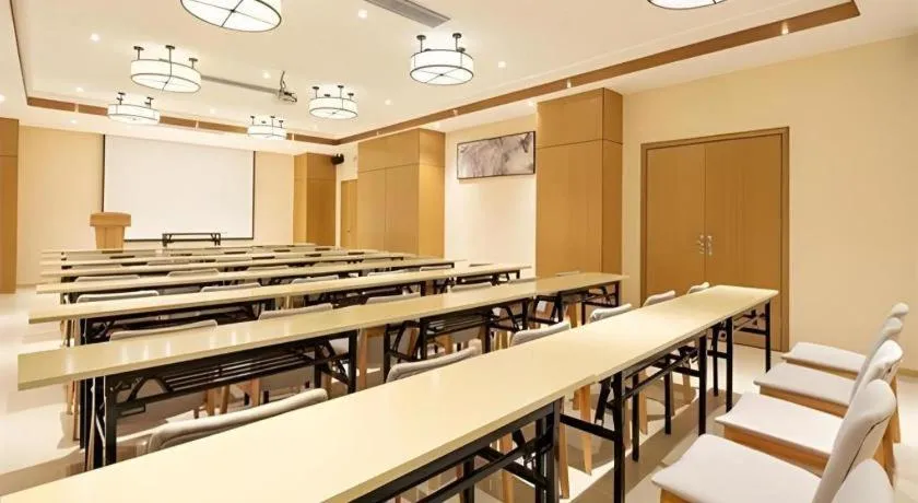 City Comfort Inn Haikou Xiuying District Wanda Plaza