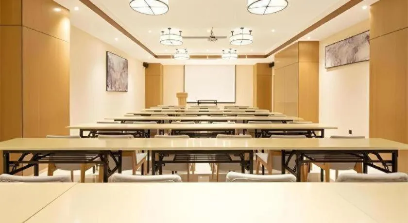 City Comfort Inn Haikou Xiuying District Wanda Plaza