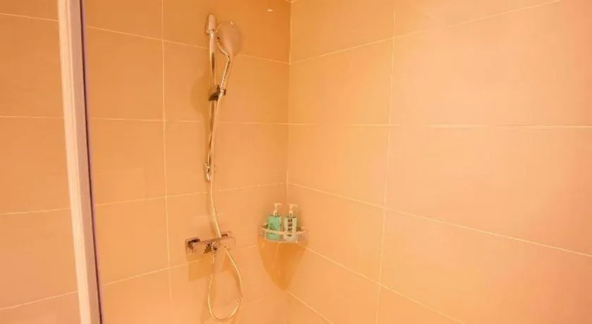 City Comfort Inn Honghu Shopping Park Bao'an Plaza