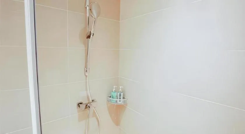 City Comfort Inn Honghu Shopping Park Bao'an Plaza