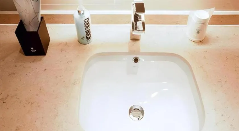 City Comfort Inn Honghu Shopping Park Bao'an Plaza