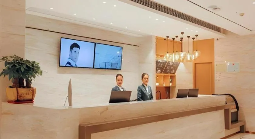 City Comfort Inn Honghu Shopping Park Bao'an Plaza