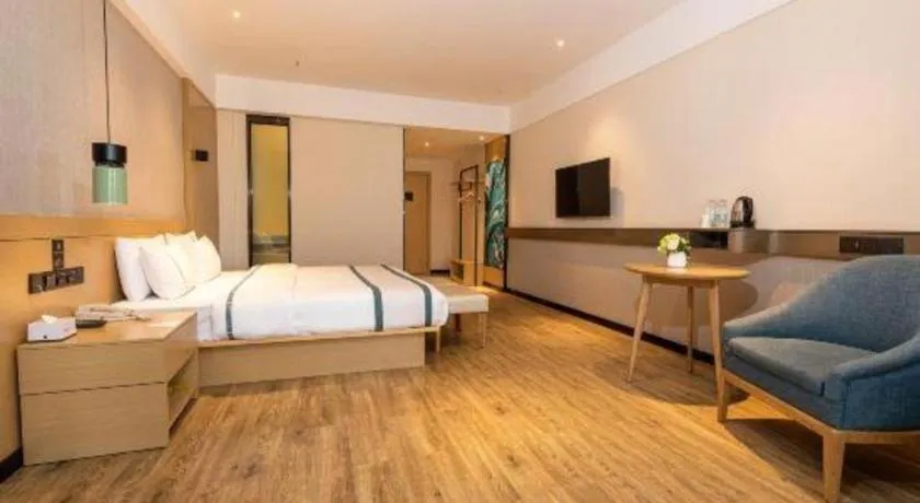 Bed in City Comfort Inn Kunming Xinluojiu Bay Guangju Road