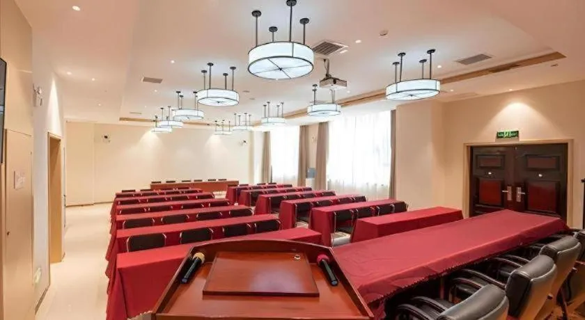 City Comfort Inn Kunming Xinluojiu Bay Guangju Road