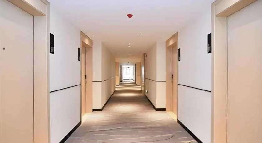 City Comfort Inn Kunming Xinluojiu Bay Guangju Road