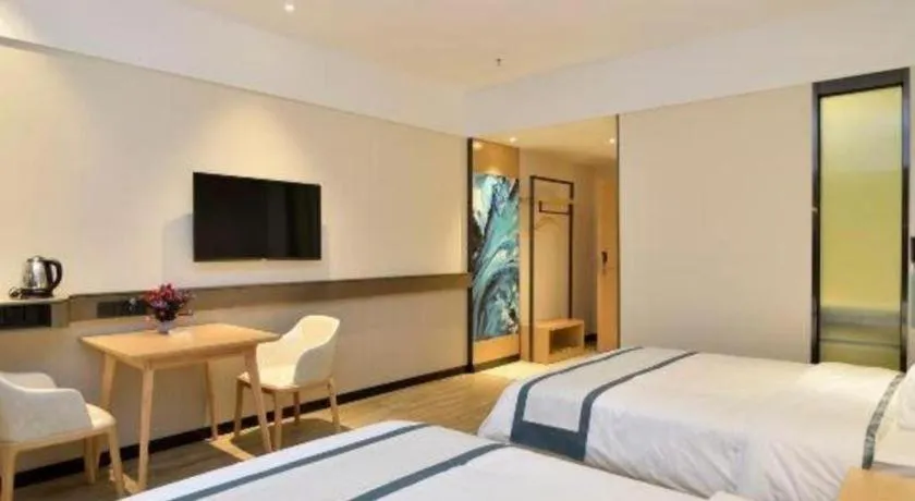 Bed in City Comfort Inn Kunming Xinluojiu Bay Guangju Road