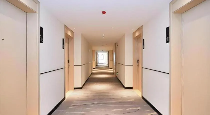 City Comfort Inn Kunming Xinluojiu Bay Guangju Road