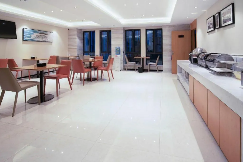 City Comfort Inn Changsha Outlets Datuo Metro Station