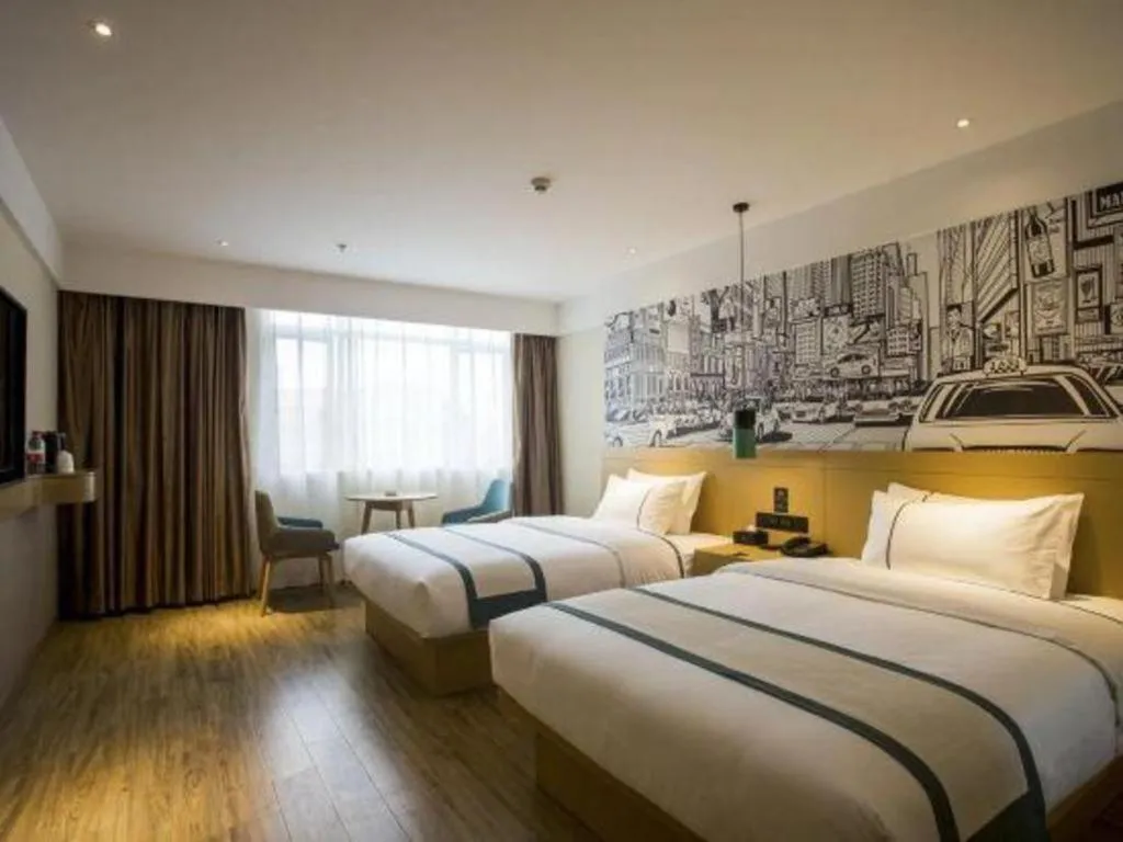 Bed in City Comfort Inn Changsha Outlets Datuo Metro Station