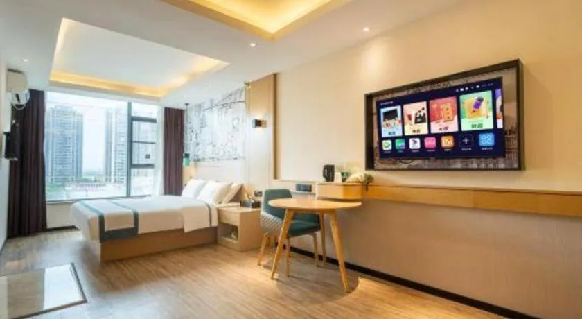 Bed in City Comfort Inn Yulin Yudong