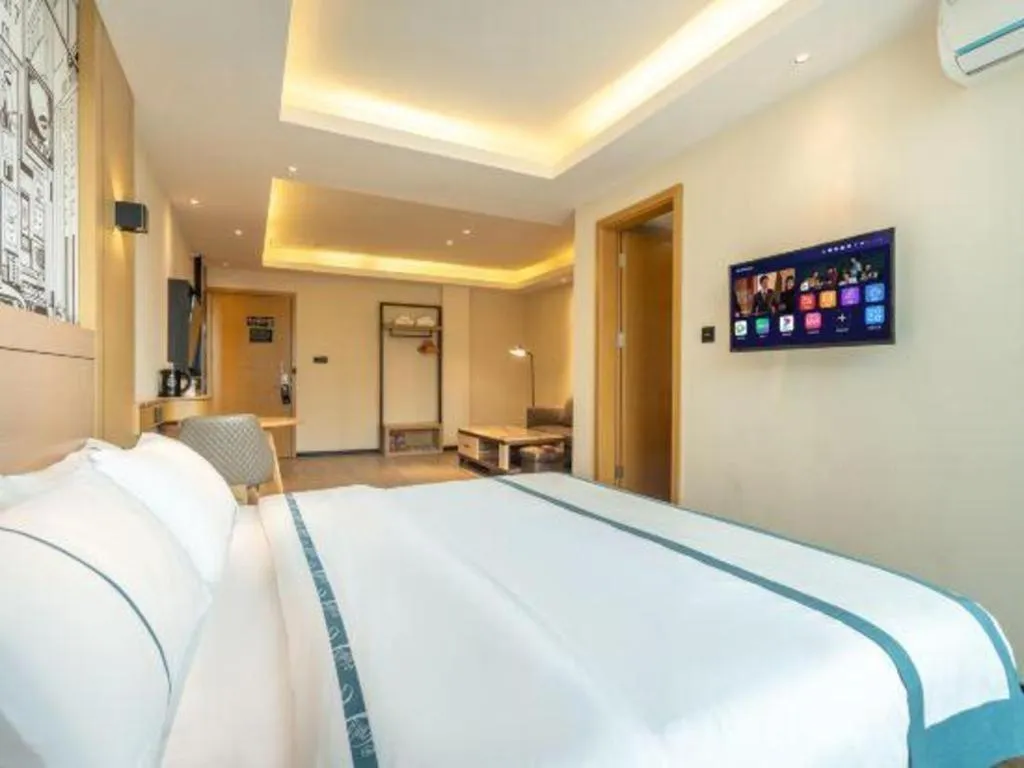 Bed in City Comfort Inn Yulin Yudong