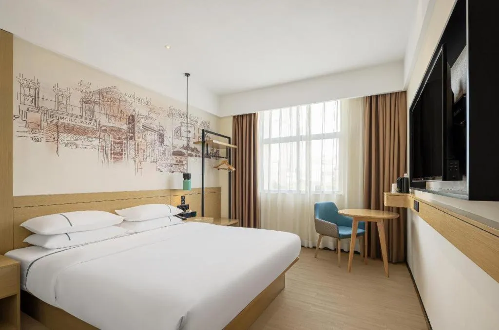 Bed in City Comfort Inn Yulin Yudong