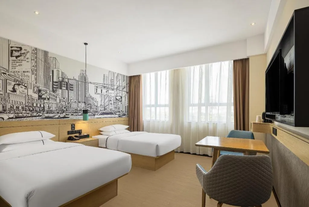 Bed in City Comfort Inn Yulin Yudong