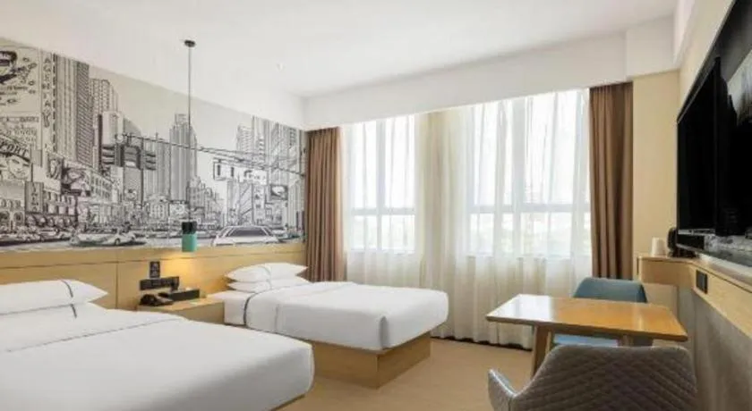 Bed in City Comfort Inn Yulin Yudong