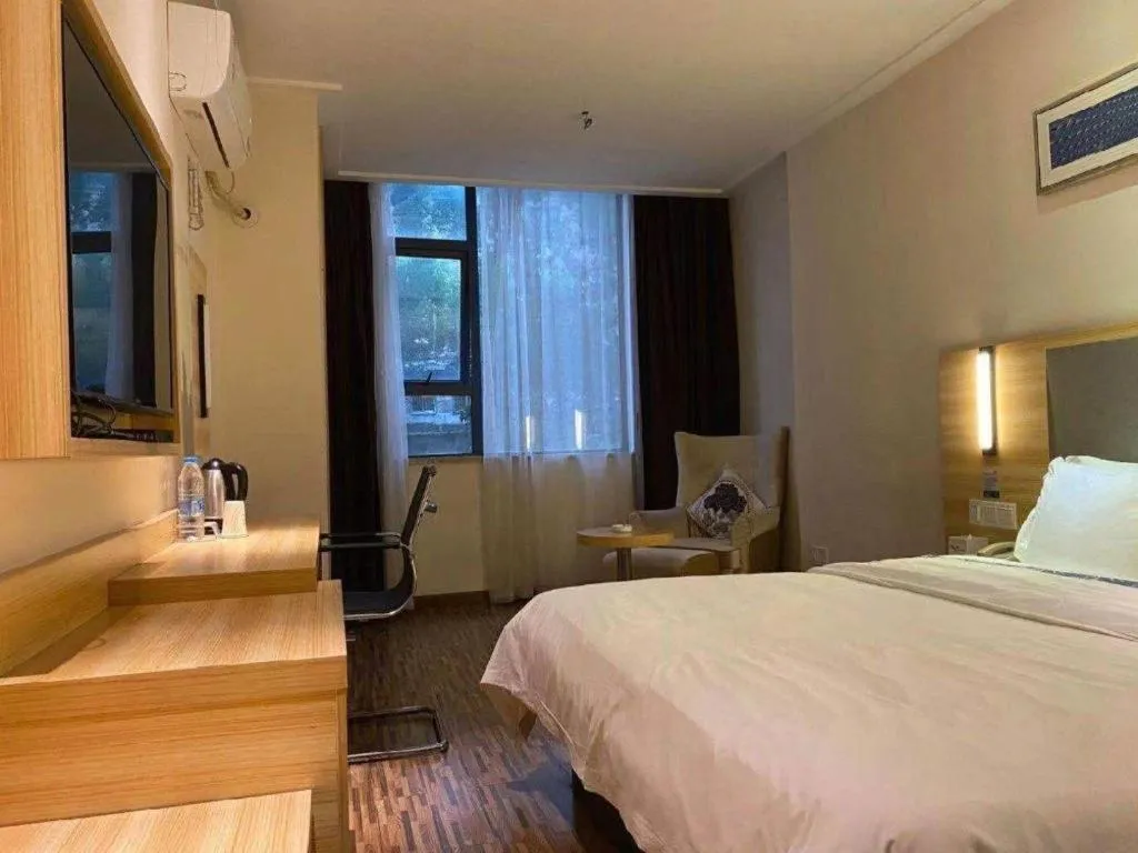 Bed in City Comfort Inn Hengyang Jiefang Avenue Business Walking Street