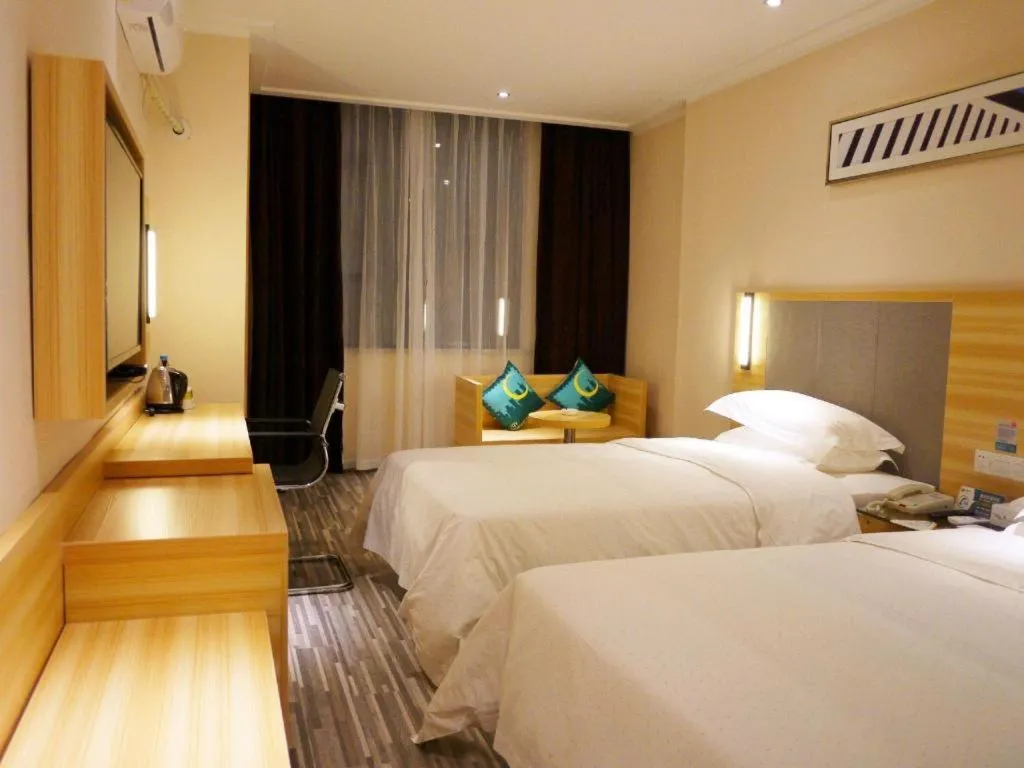 Bed in City Comfort Inn Hengyang Jiefang Avenue Business Walking Street