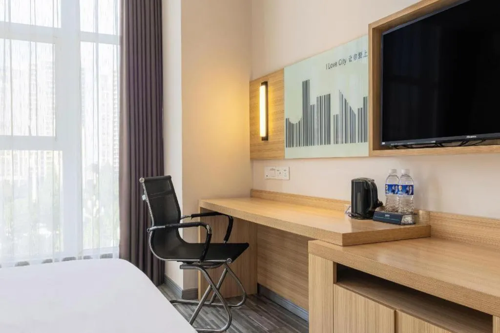 Bed in City Comfort Inn Hengyang Jiefang Avenue Business Walking Street