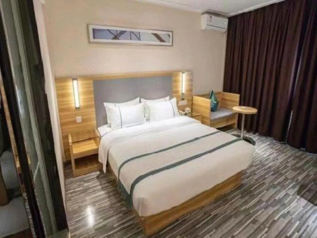Bed in City Comfort Inn Hengyang Jiefang Avenue Business Walking Street