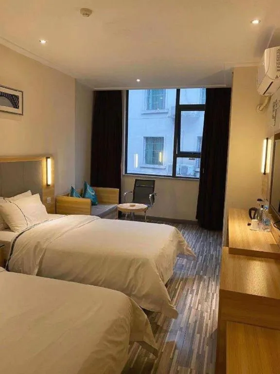 Bed in City Comfort Inn Hengyang Jiefang Avenue Business Walking Street