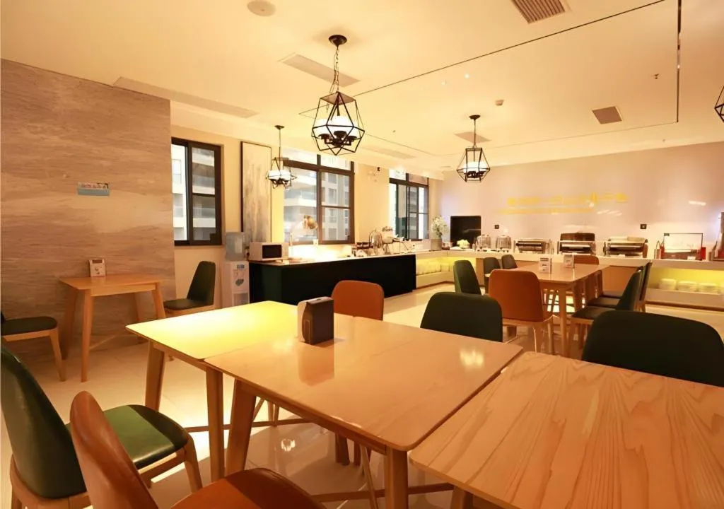 City Comfort Inn Qingyuan City Plaza Hefu Dongcheng