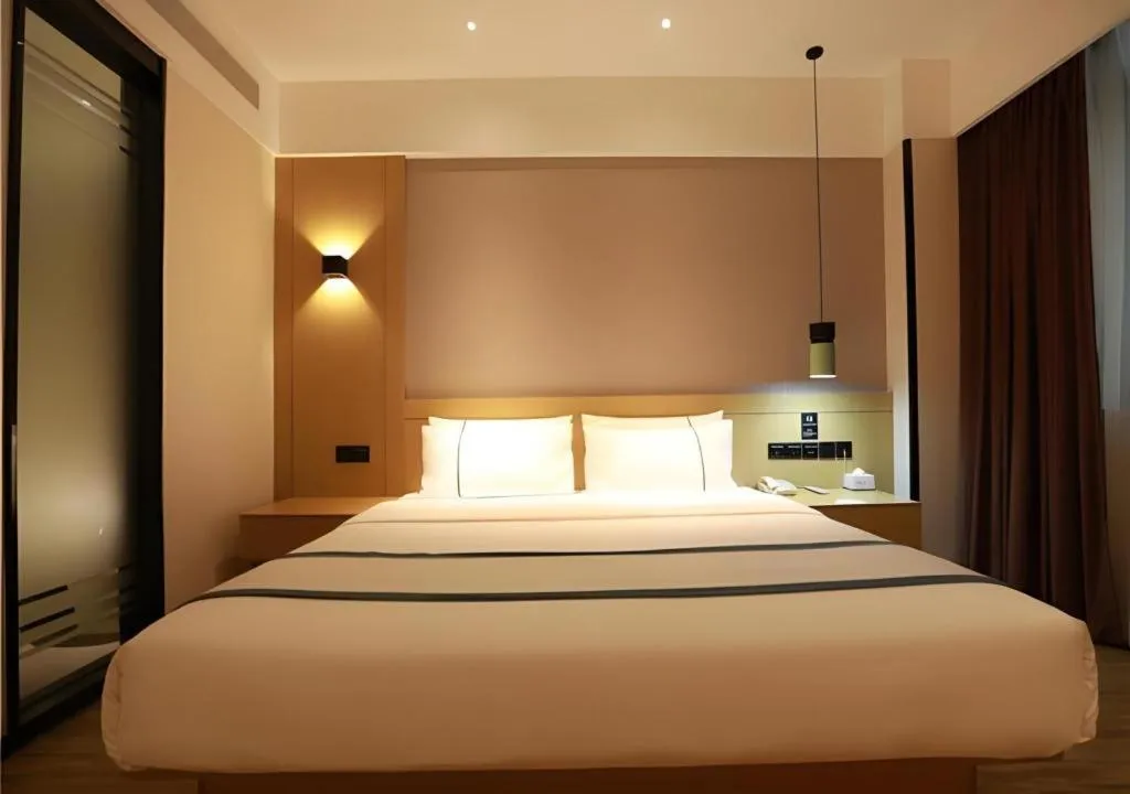 Bed in City Comfort Inn Qingyuan City Plaza Hefu Dongcheng