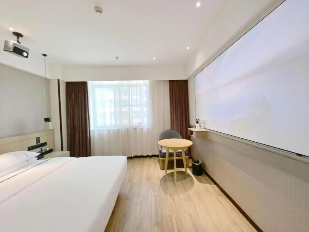 Bed in City Comfort Inn Qingyuan City Plaza Hefu Dongcheng