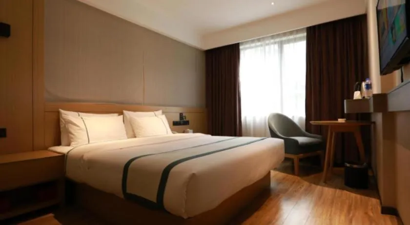 Bed in City Comfort Inn Qingyuan City Plaza Hefu Dongcheng