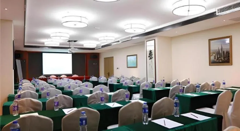 City Comfort Inn Qingyuan City Plaza Hefu Dongcheng