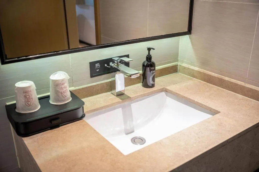 City Comfort Inn Qingyuan City Plaza Hefu Dongcheng