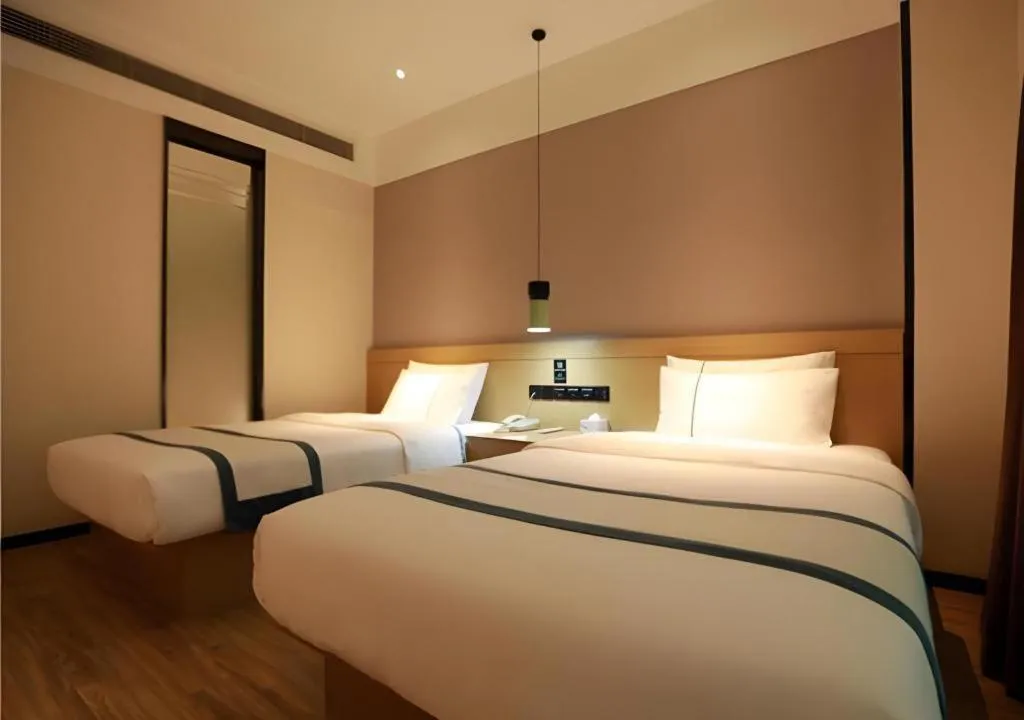 Bed in City Comfort Inn Qingyuan City Plaza Hefu Dongcheng