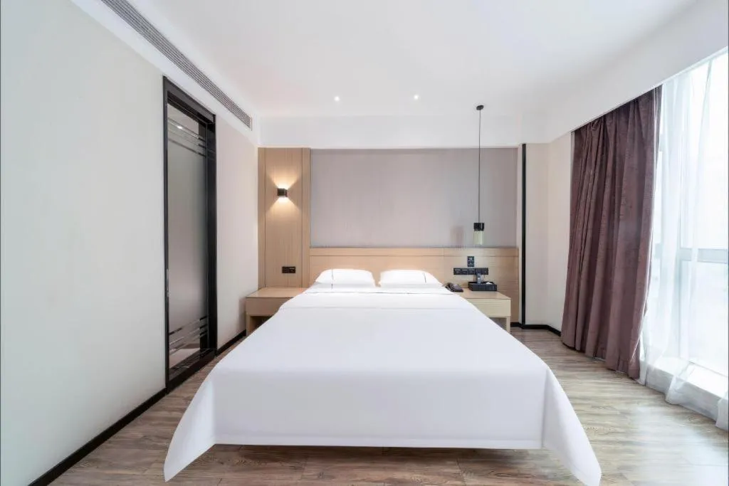 Bed in City Comfort Inn Qingyuan City Plaza Hefu Dongcheng