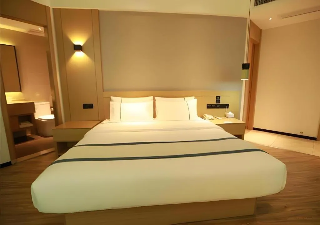 Bed in City Comfort Inn Qingyuan City Plaza Hefu Dongcheng