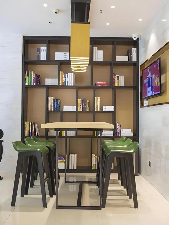 City Comfort Inn Xianning Yinquan Avenue