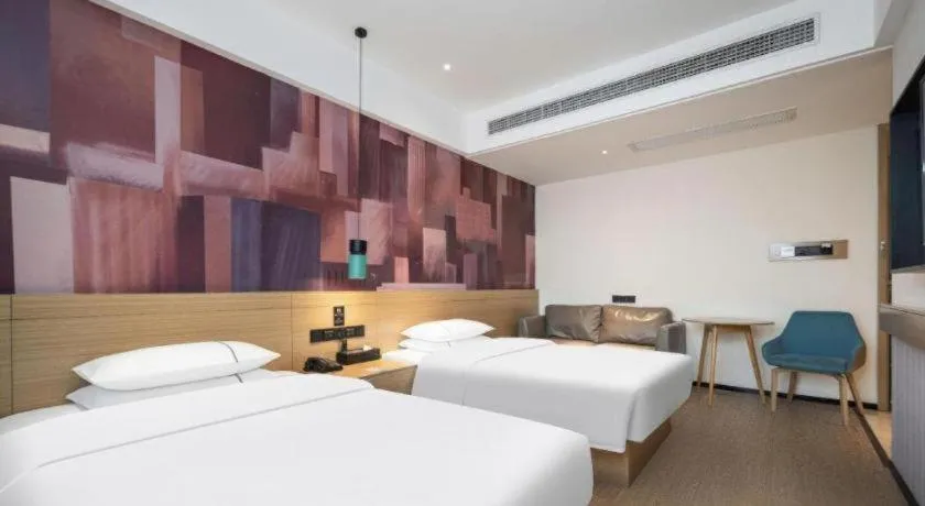 Bed in City Comfort Inn Xianning Yinquan Avenue