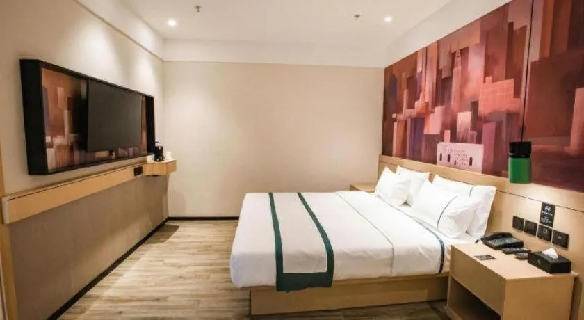 Bed in City Comfort Inn Zhangjiakou Municipal Government High-speed Railway Station North Institute