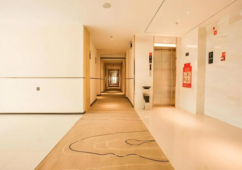 City Comfort Inn Zhangjiakou Municipal Government High-speed Railway Station North Institute