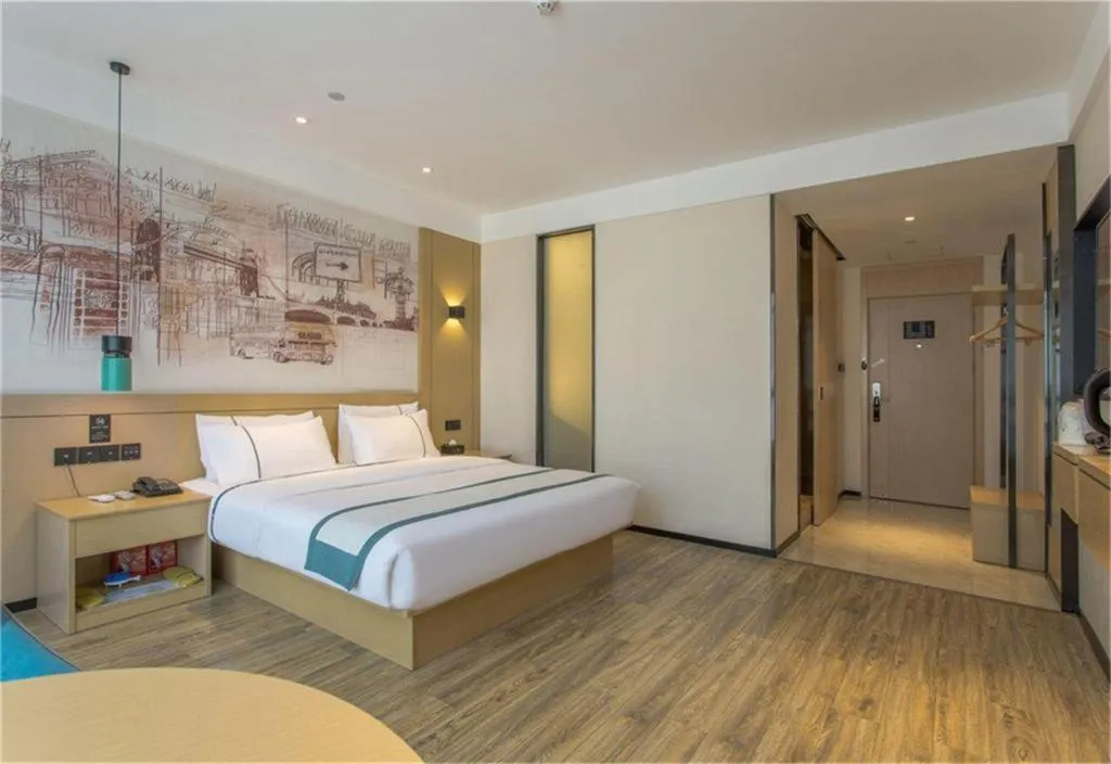 Bed in City Comfort Inn Zhangjiakou Municipal Government High-speed Railway Station North Institute