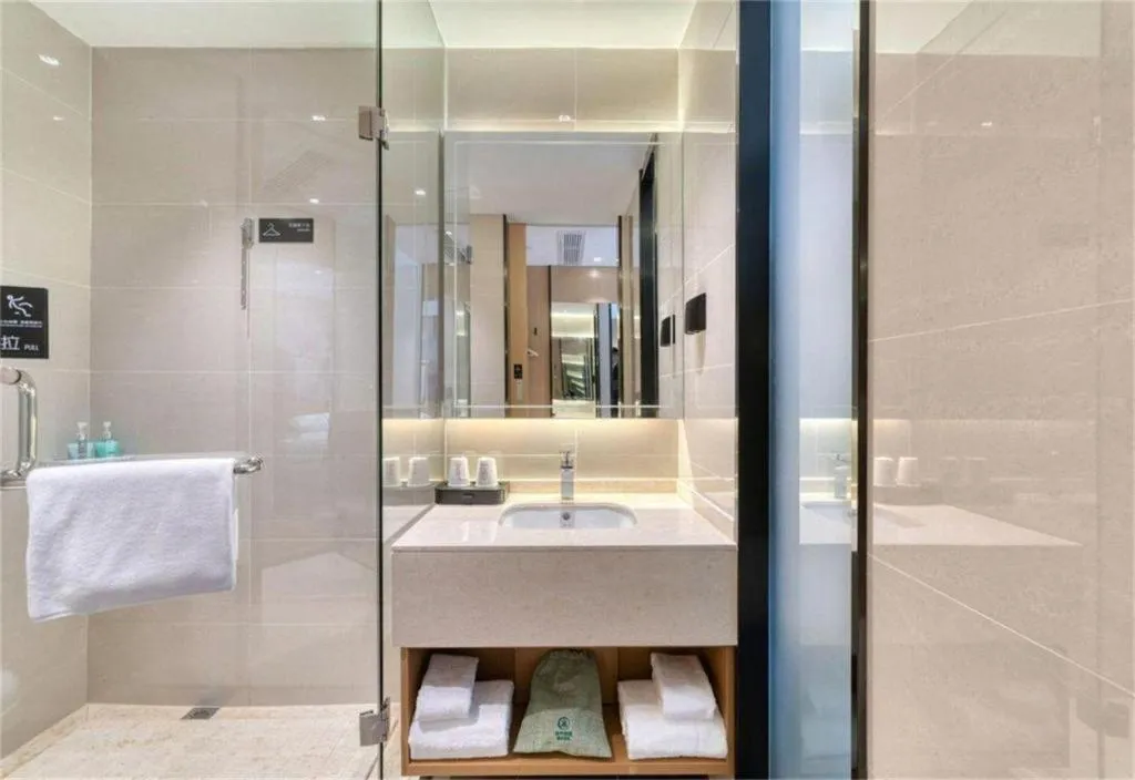 City Comfort Inn Zhangjiakou Municipal Government High-speed Railway Station North Institute