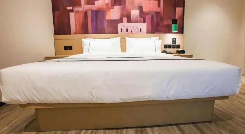 Bed in City Comfort Inn Zhangjiakou Municipal Government High-speed Railway Station North Institute