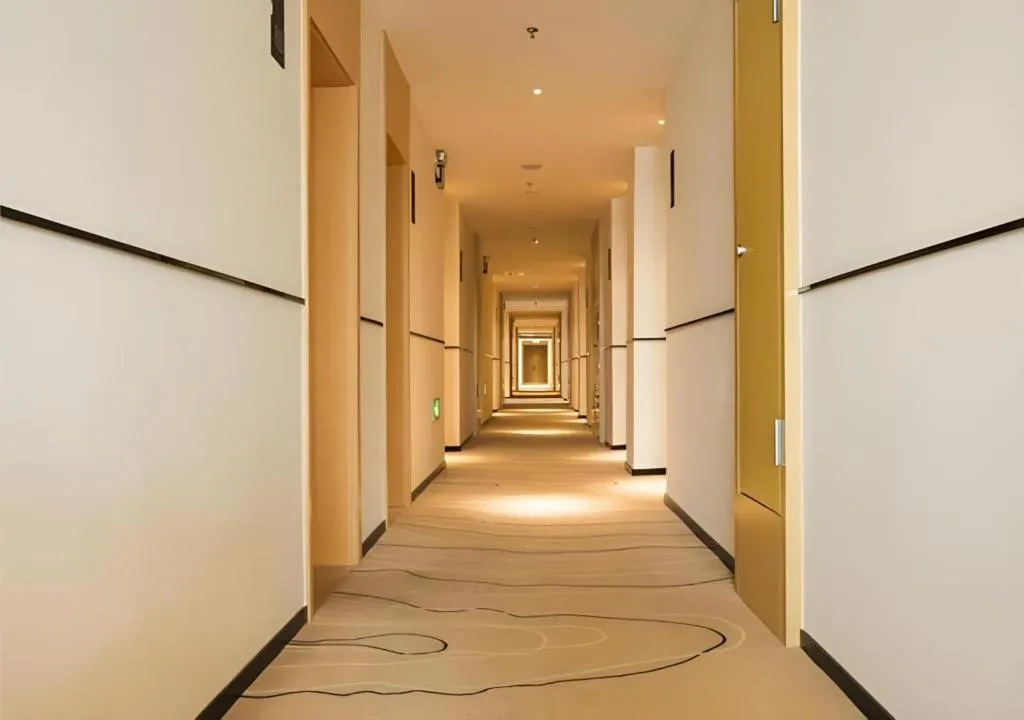 City Comfort Inn Zhangjiakou Municipal Government High-speed Railway Station North Institute