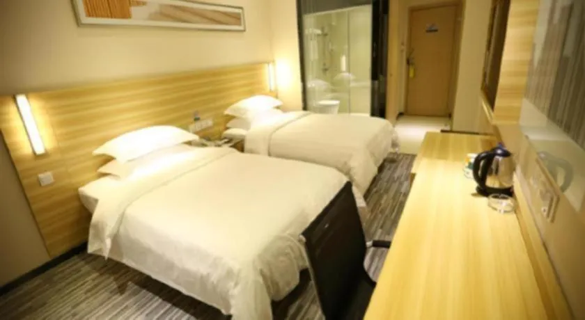 Bed in City Comfort Inn Changsha Wanjiali Mawangdui Metro Station