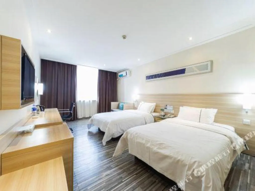 Bed in City Comfort Inn Changsha Wanjiali Mawangdui Metro Station