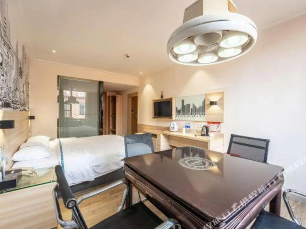 Bed in City Comfort Inn Changsha Wanjiali Mawangdui Metro Station