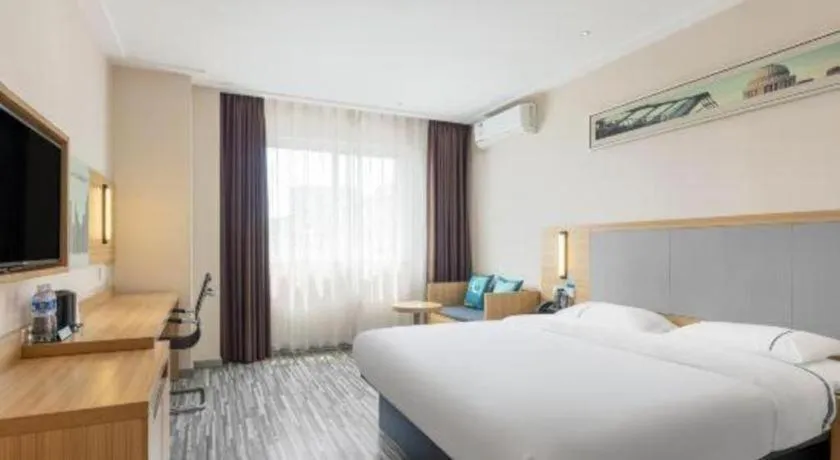 Bed in City Comfort Inn Dongguan Shijie Jiarong Shopping Plaza