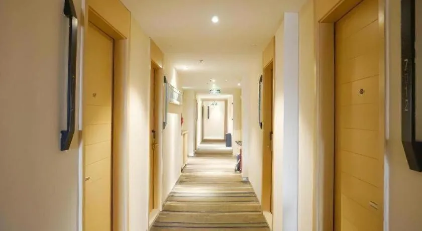 City Comfort Inn Dongguan Shijie Jiarong Shopping Plaza