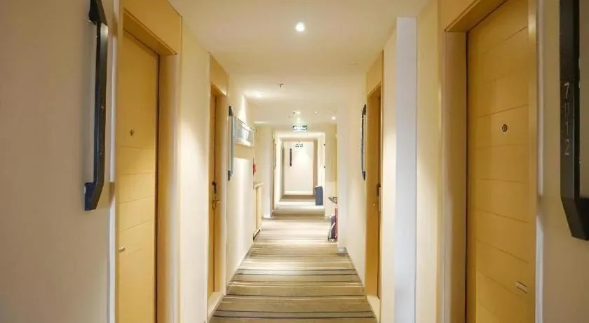 City Comfort Inn Dongguan Shijie Jiarong Shopping Plaza