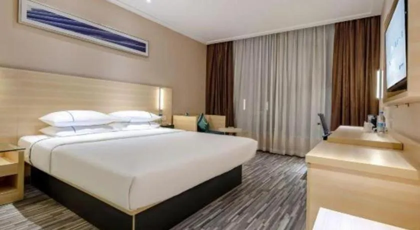 Bed in City Comfort Inn Dongguan Shijie Jiarong Shopping Plaza