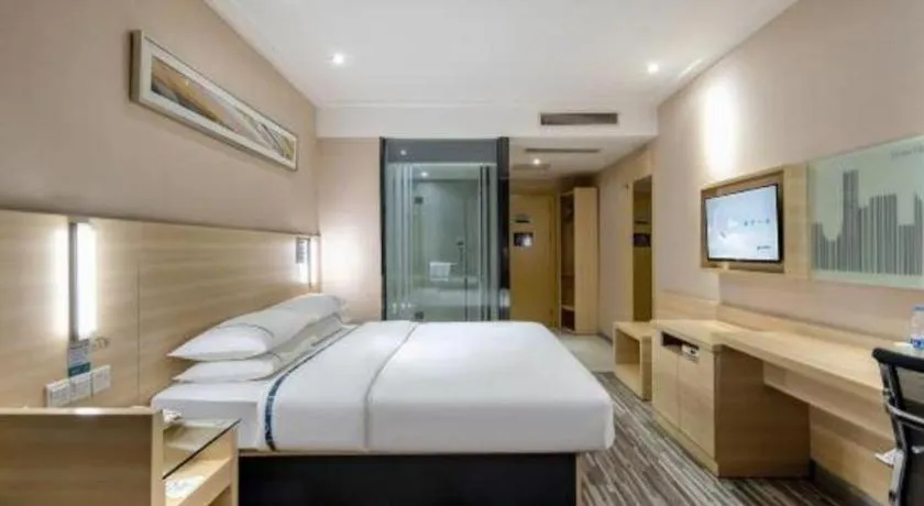 Bed in City Comfort Inn Dongguan Shijie Jiarong Shopping Plaza