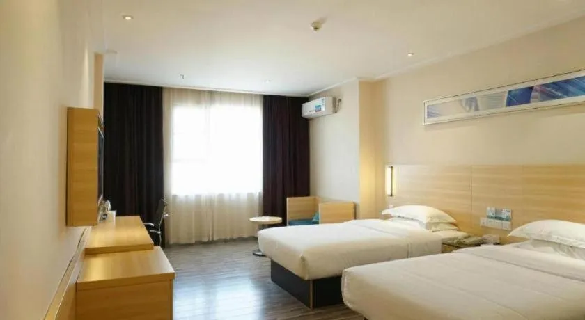 Bed in City Comfort Inn Dongguan Shijie Jiarong Shopping Plaza