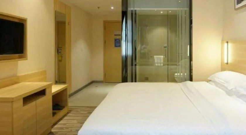 Bed in City Comfort Inn Dongguan Shijie Jiarong Shopping Plaza